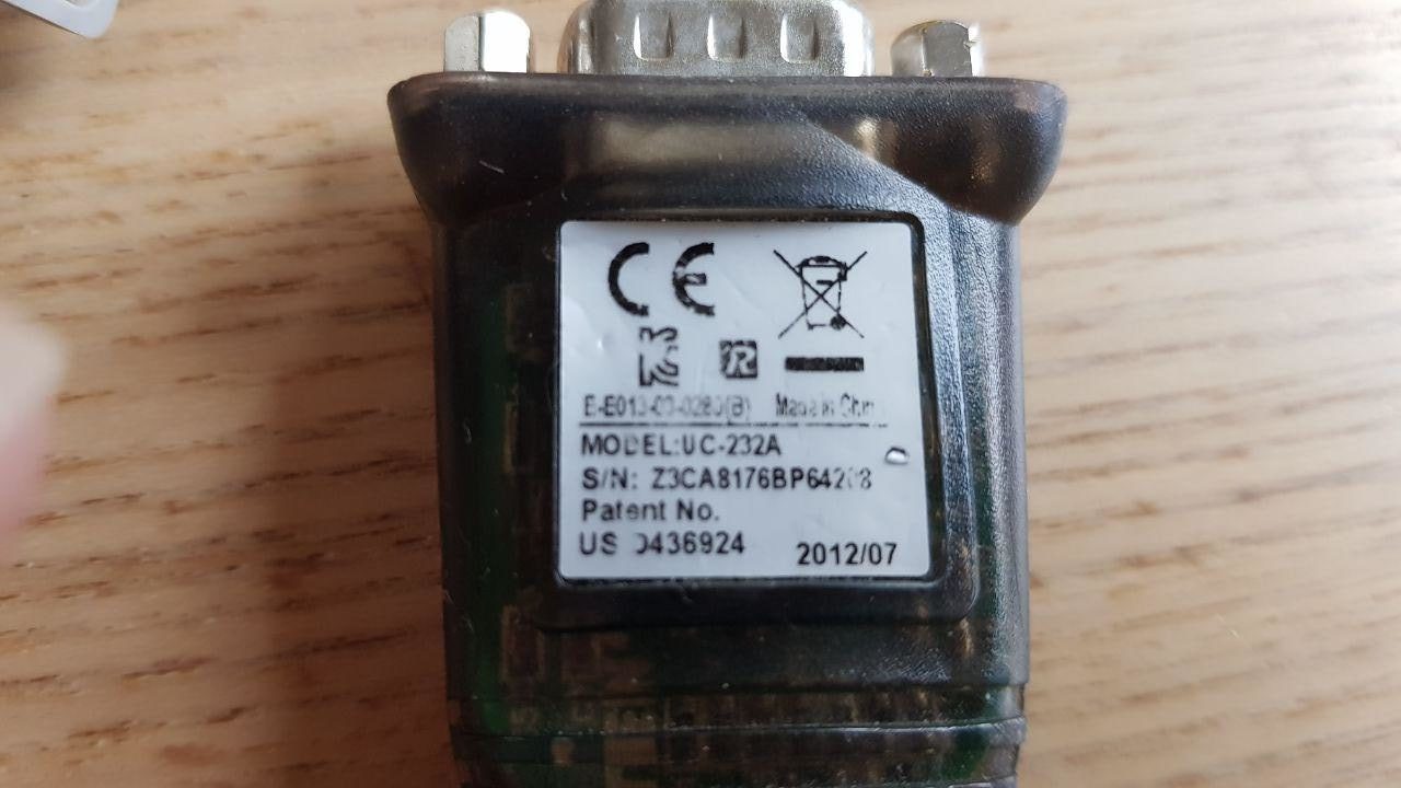 Adaptateur USB à RS-232 (35 cm)